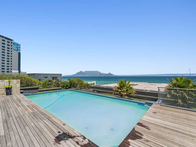 PRIME LOCATION ON THE BEACH FRONT IN BLAAUWBERG - Photo 6