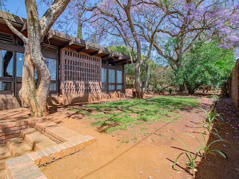 Large 3 bedroom home in Mucklneuk close to Unisa - Photo 7