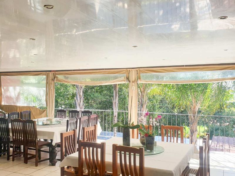 22 Bedroom guest house for sale in Pretoria north at the foot of the mountain. - Photo 4