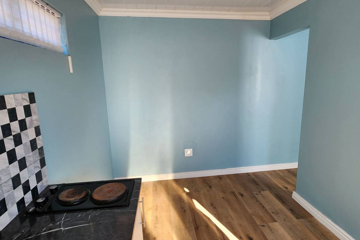 Awesome Apartment now available. - Photo 3
