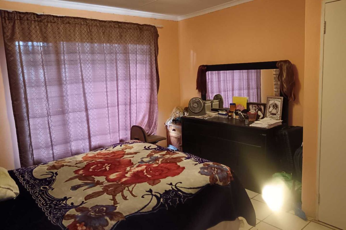 Spacious Living & Entertaining in The Orchards! - Photo 5