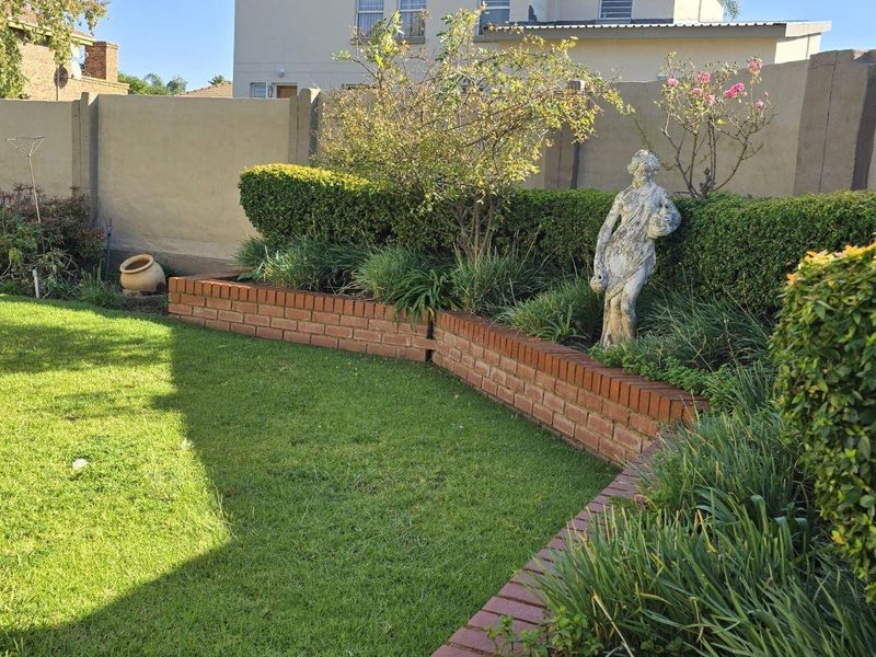 Prestine Household - Photo 10