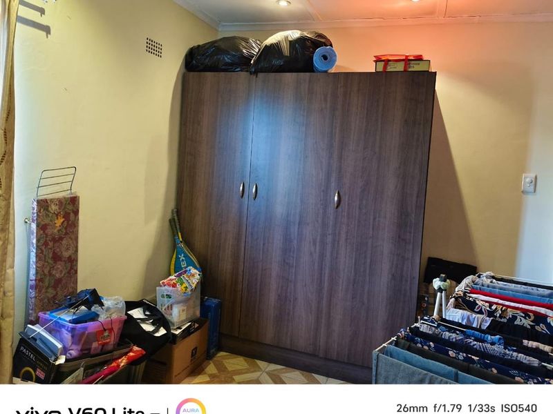 Cute and Cosy Starter Family Home - Photo 9