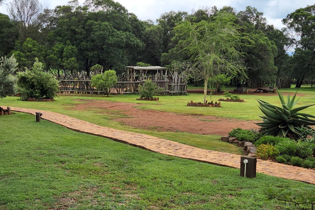 OPERATIONAL GAME, HUNTING, AND ECO-TOURISM FARM & WEDDING VENUE IN RUSTENBURG (BOONS AREA) - Photo 2