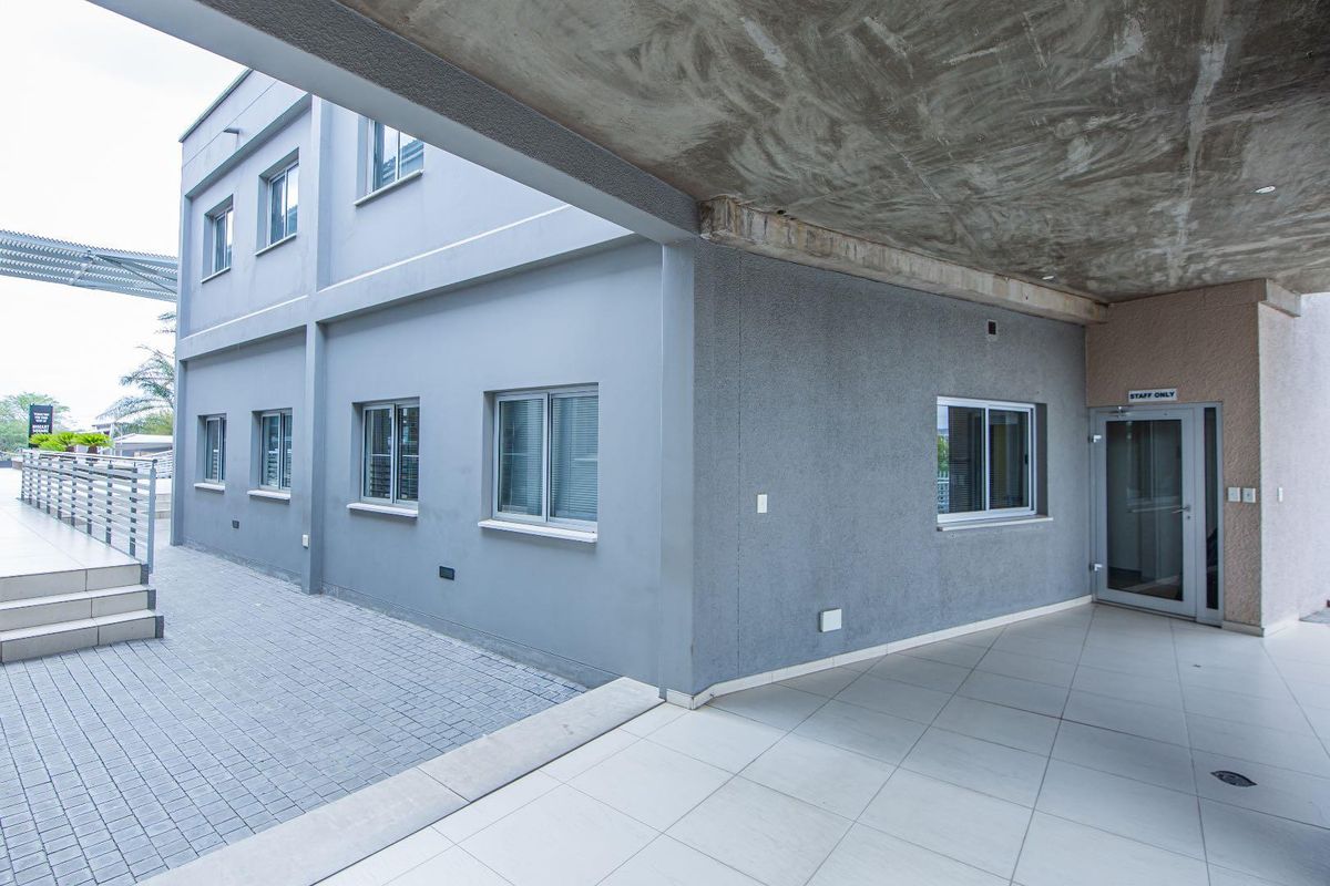 AAA grade office space to rent - Photo 2