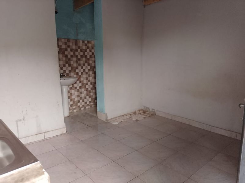 7-Rooms Property Investment Opportunity - Photo 2