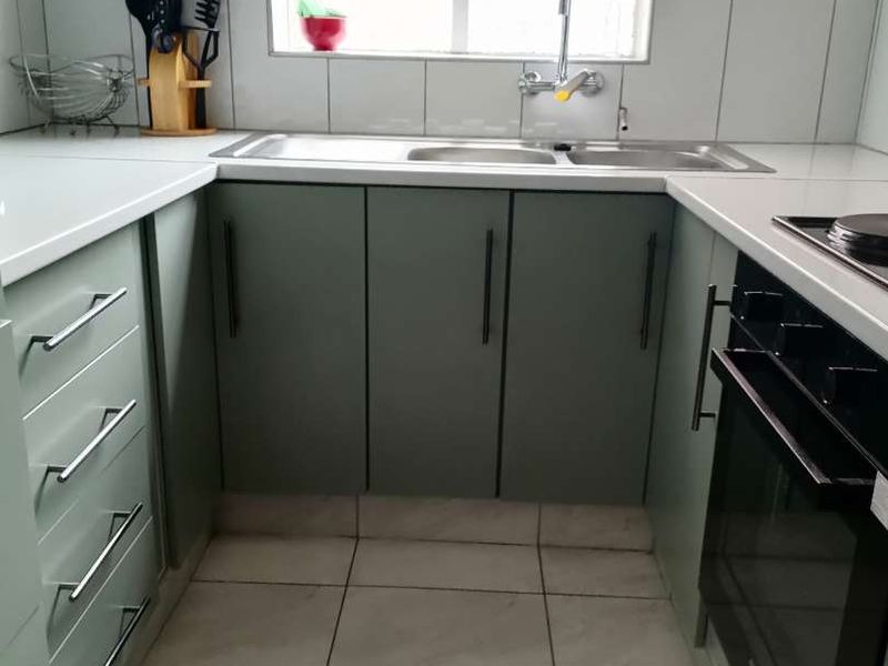 2 Bedrooms apartment for sale in Springs - Photo 4