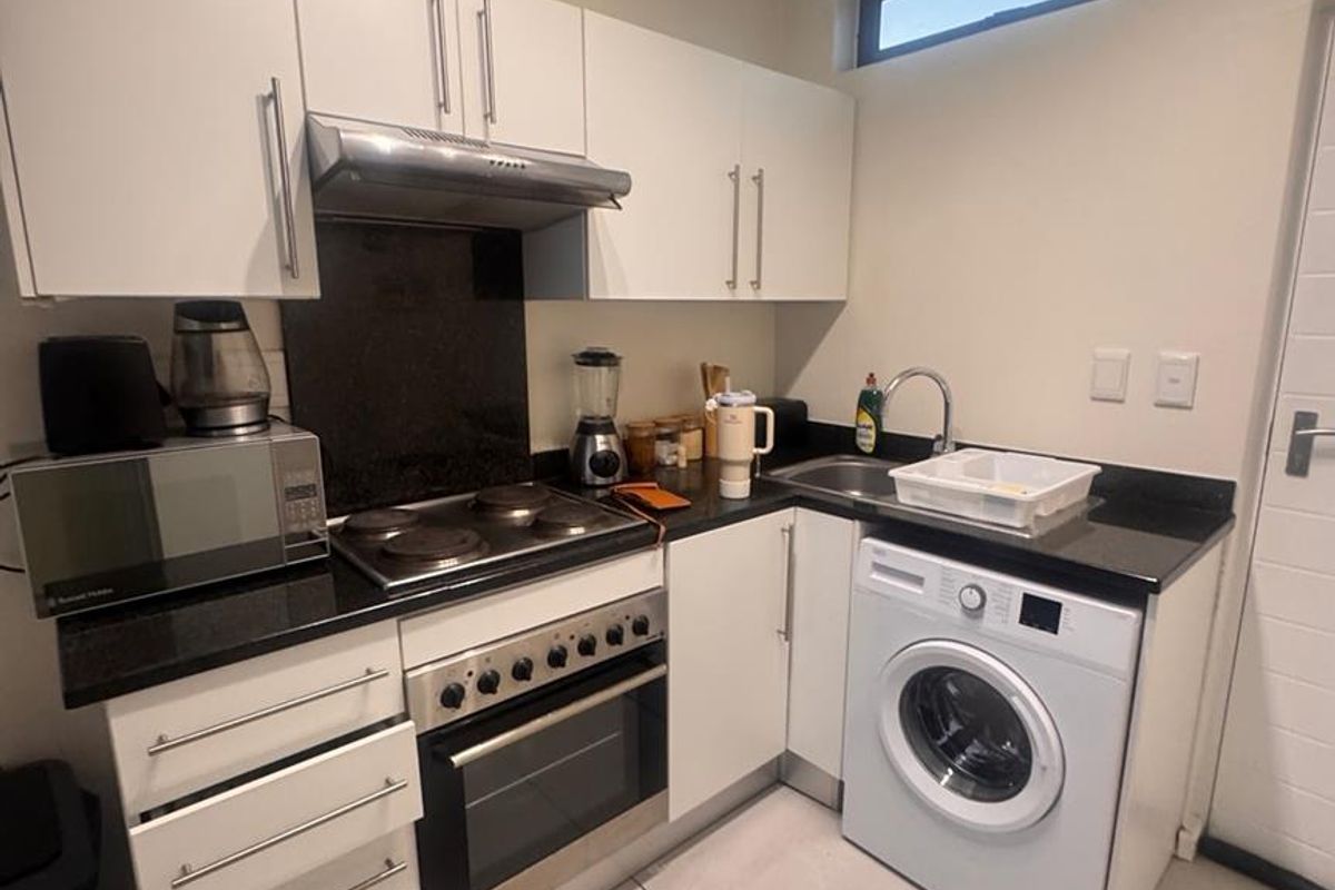 Studio Apartments For Sale – City Junction, Windhoek - Photo 2
