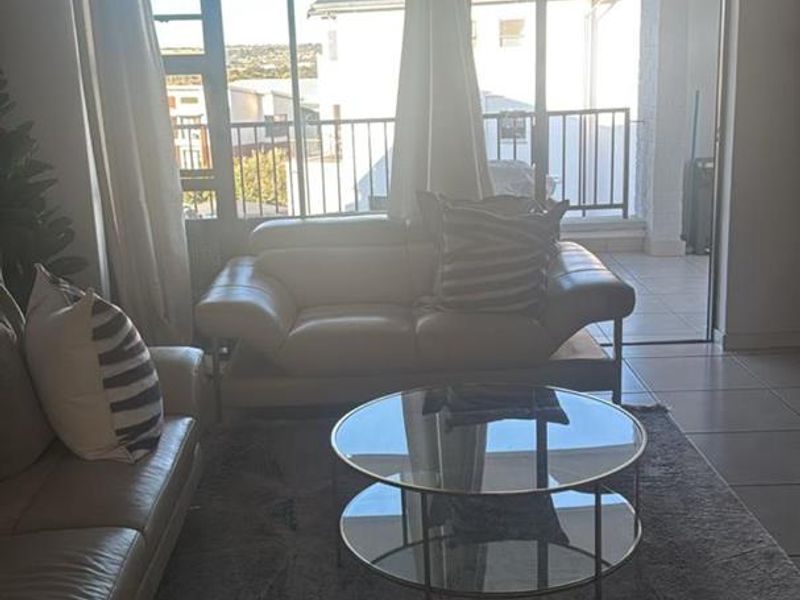 Priced to sell property - Photo 4