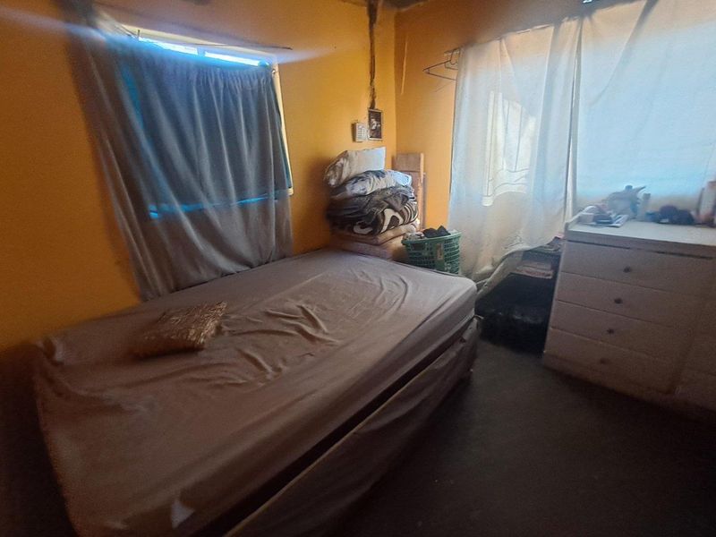 2 Bedroom House In Mamelodi Ext 22 - Photo 4