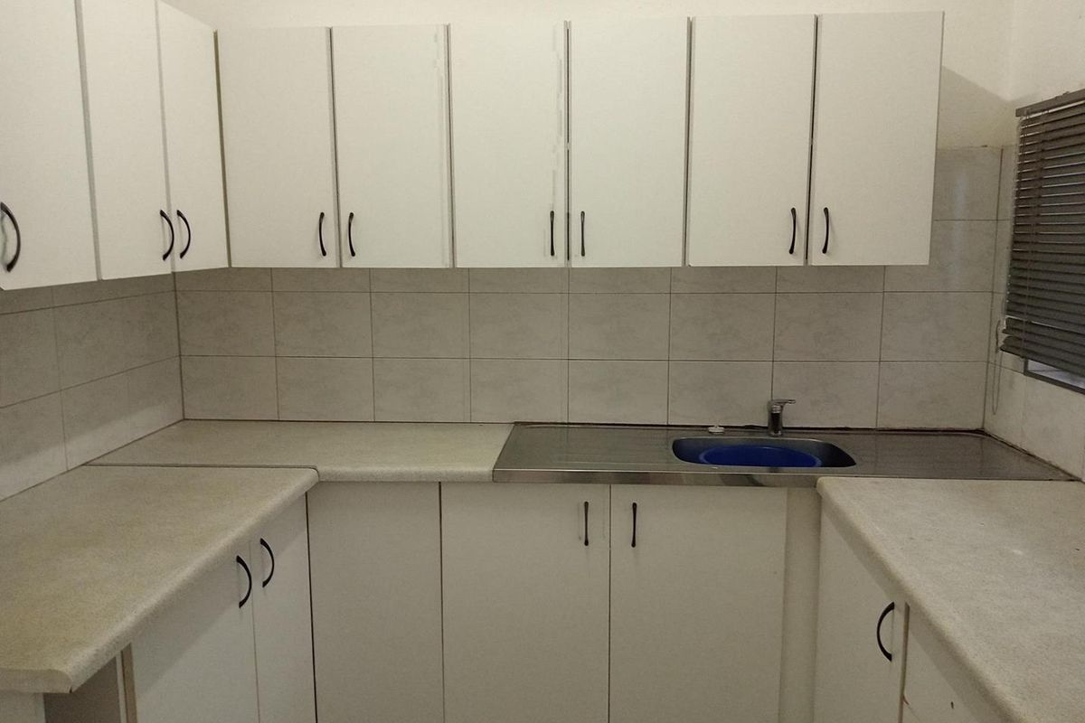 Looking to invest ? This one could be it .... - Photo 5