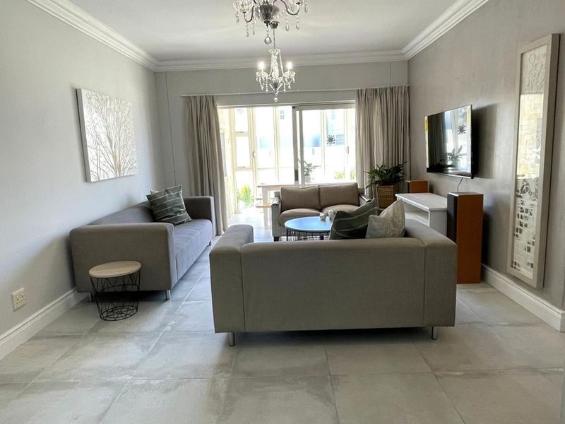 Beautiful Apartment - Photo 5