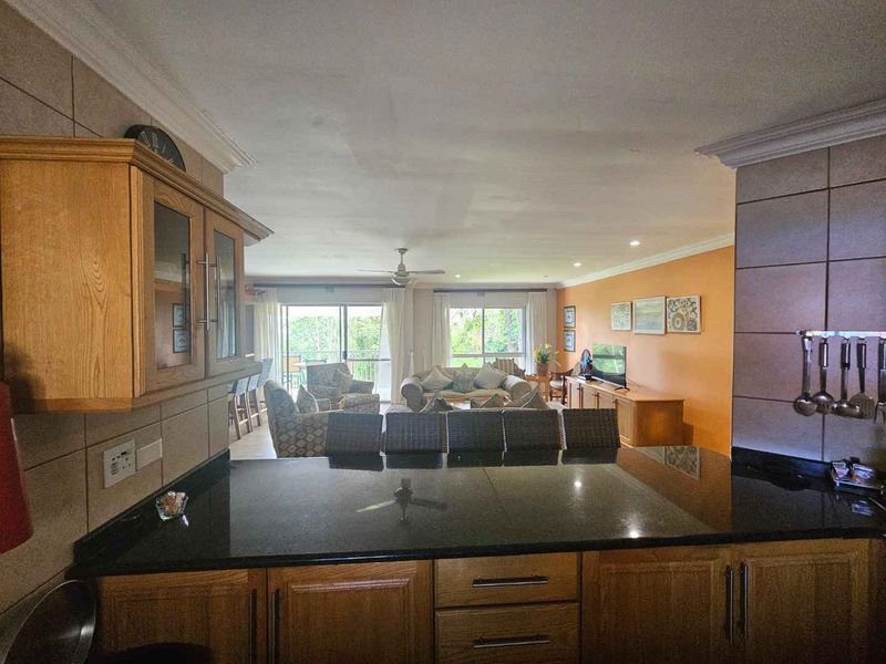 Live Where the Wild Meets the World Heritage - Photo 7