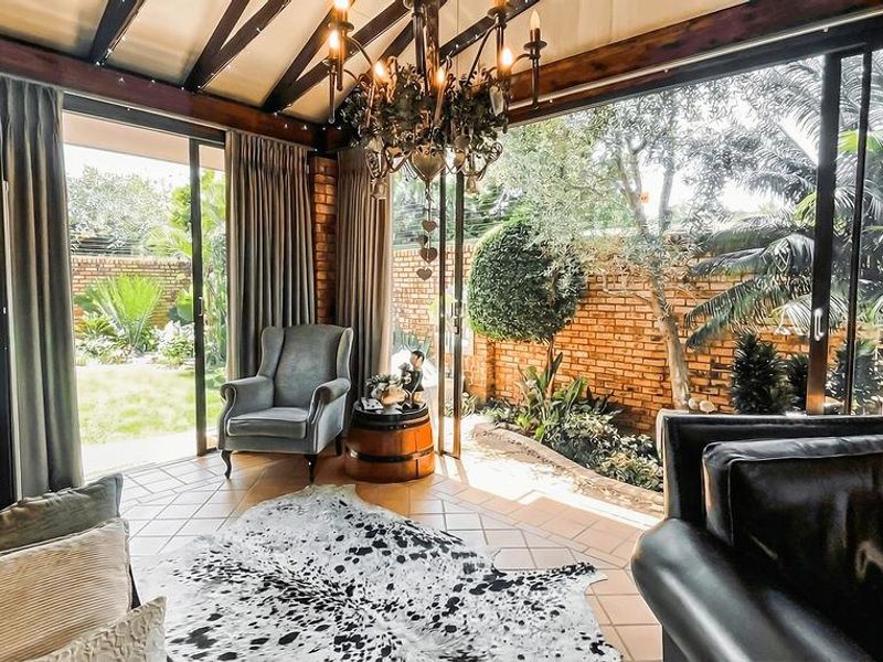 Only Once a While ... - Photo 6