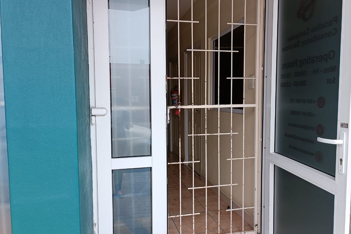 Central Swakopmund – Office/Shopfront – 8 - Photo 2