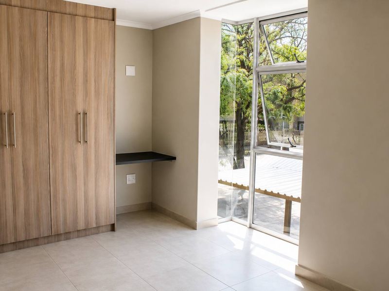 Discover Comfort in Okahandja: 2-Bedroom Gem for N$ 1 100 000 - Photo 6