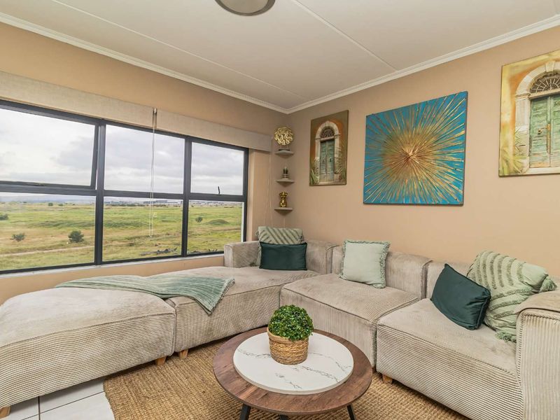 Modern 1-Bedroom Apartment with Amazing Views - Photo 6