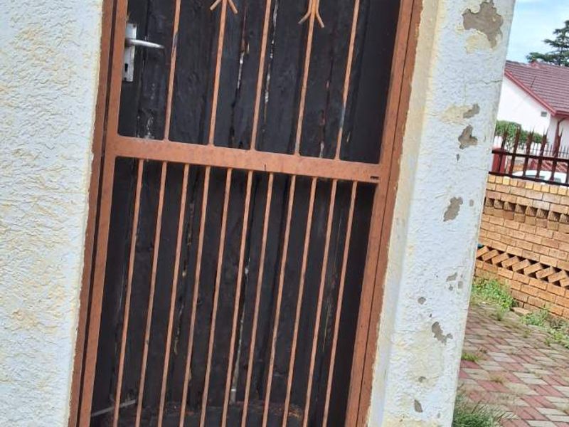 3 Bedrooms For sale - Photo 10