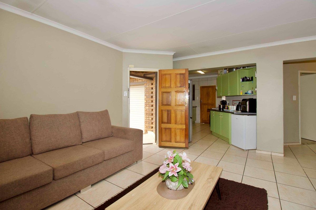 Quaint Simplex in a good condition. - Photo 3