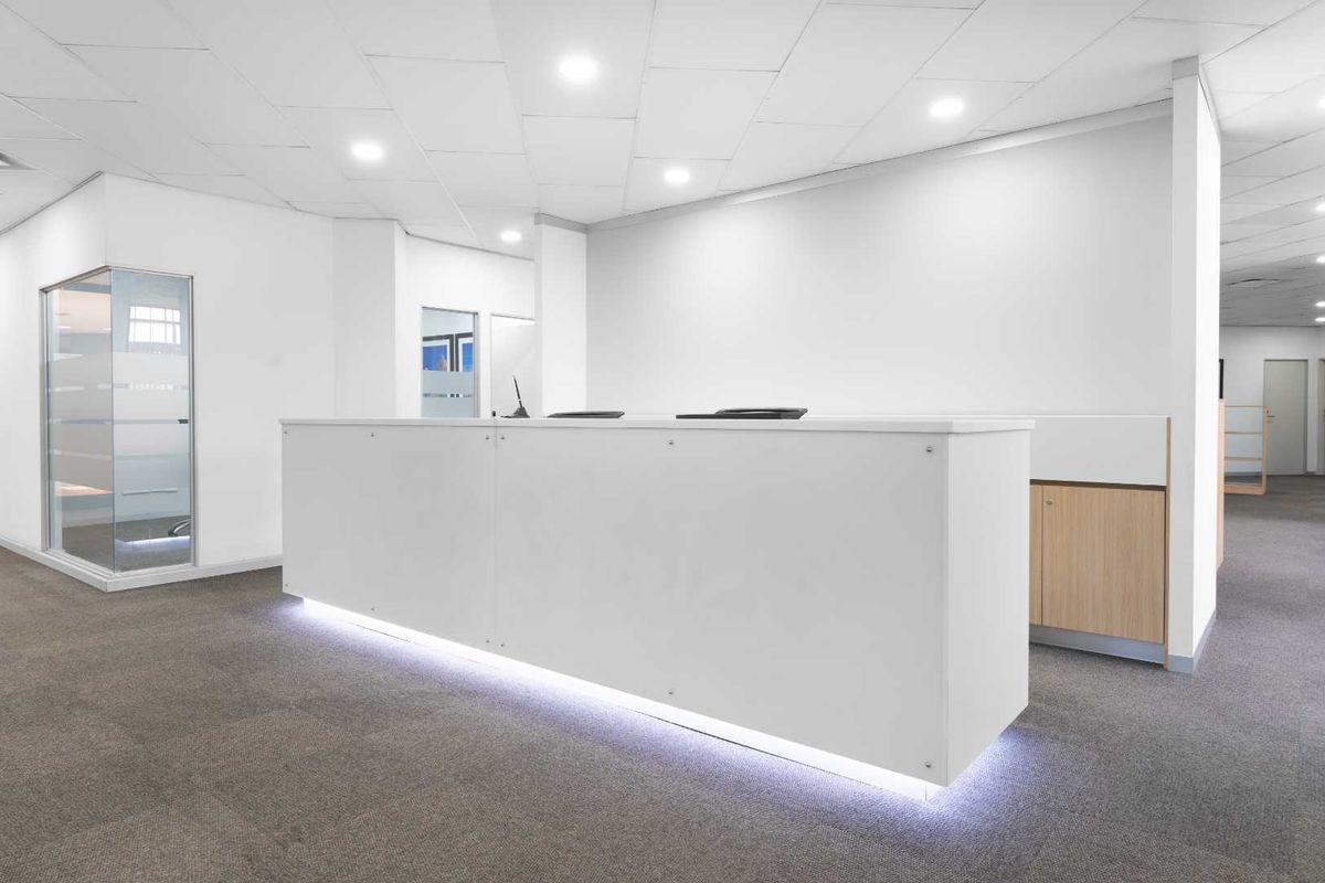 Private office space for 1 person in Regus Lakeview Terraces - Photo 3