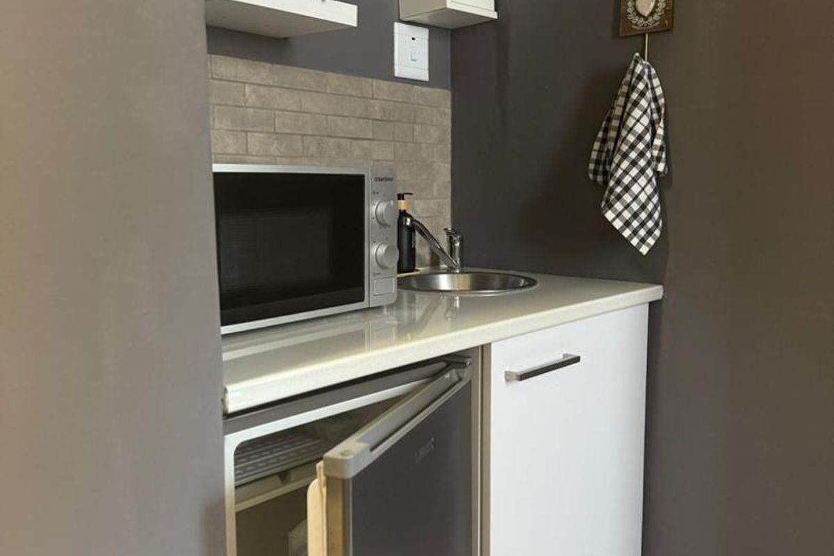 Fully functional and furnished office space to let Maerua Mall - Photo 5