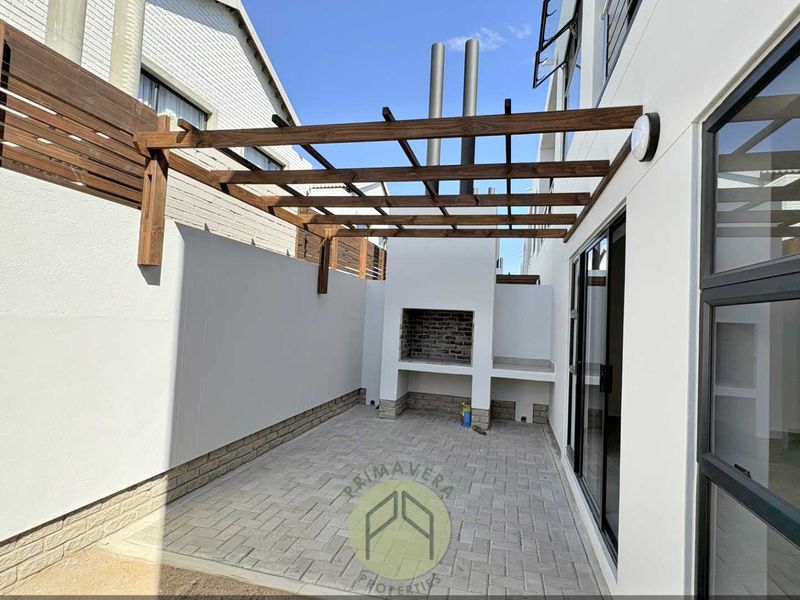Brand New 2 Bedroom Double Storey Townhouse TO LET in Kramersdorf, Swakopmund - Photo 4