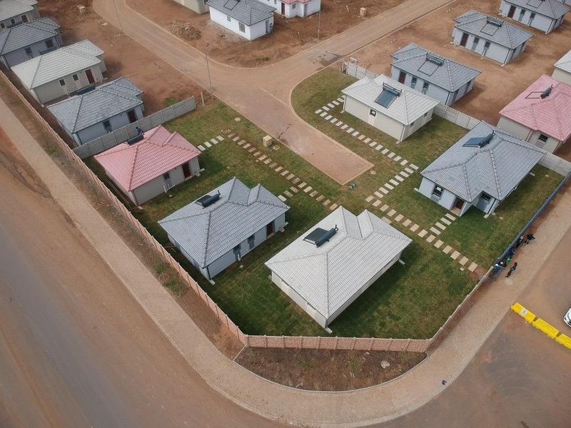 New Modder! - R 682 950 2 beds ! Brand New - Photo 5