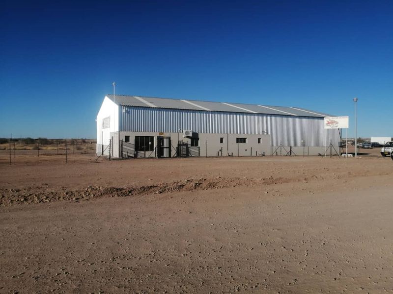 INDUSTRIAL PROPERTY WITH POSSIBILLITIES FOR SALE IN MARIENTAL - Photo 8