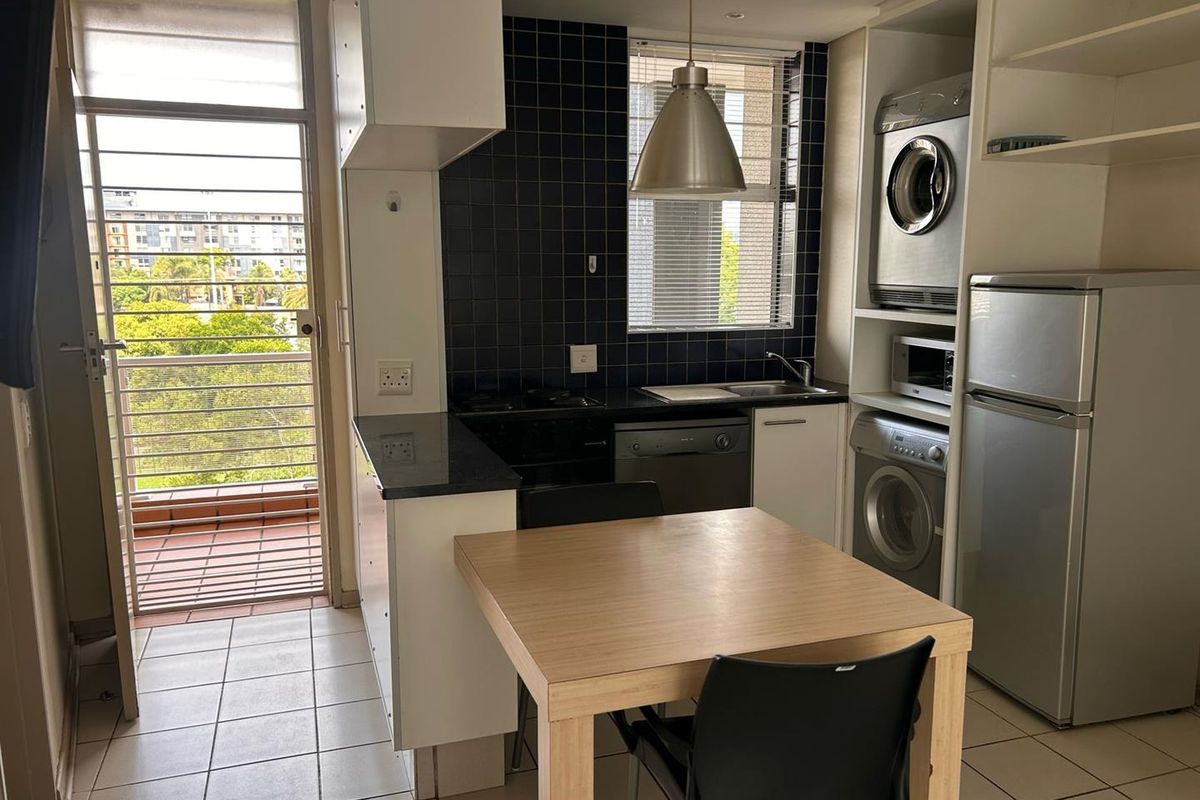 Shared Student Accommodation with Modern Amenities - Photo 4