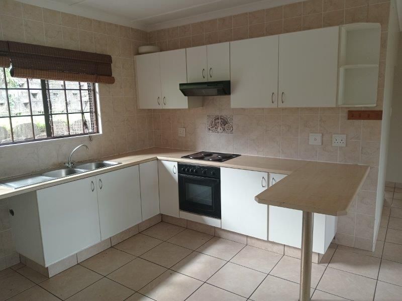 Immerse yourself in Westville with this exquisite 2-bedroom cottage for lease - Photo 7