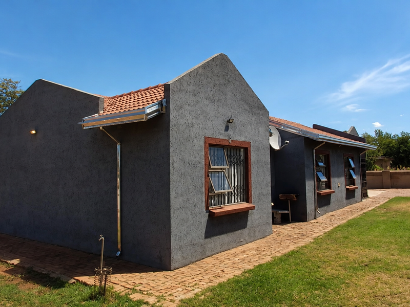 Modern 3-Bedroom Home in Sought-After Kookrus