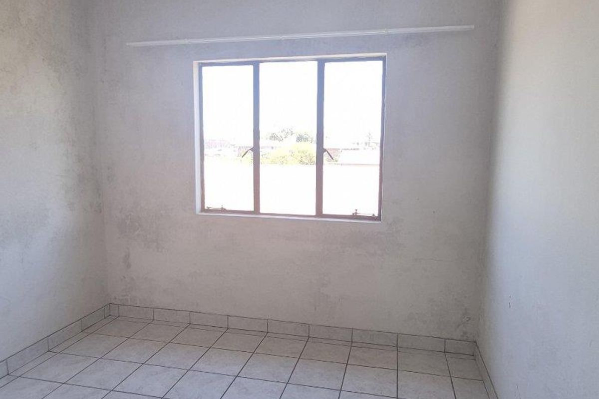 1 Bedroom apartment to rent in Kempton Park - Photo 3