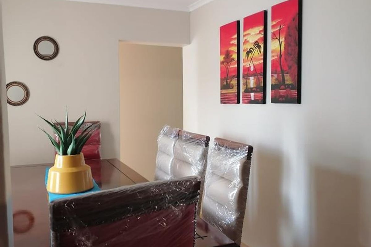 **Charming 3-Bedroom Home in a Prime Location** - Photo 5