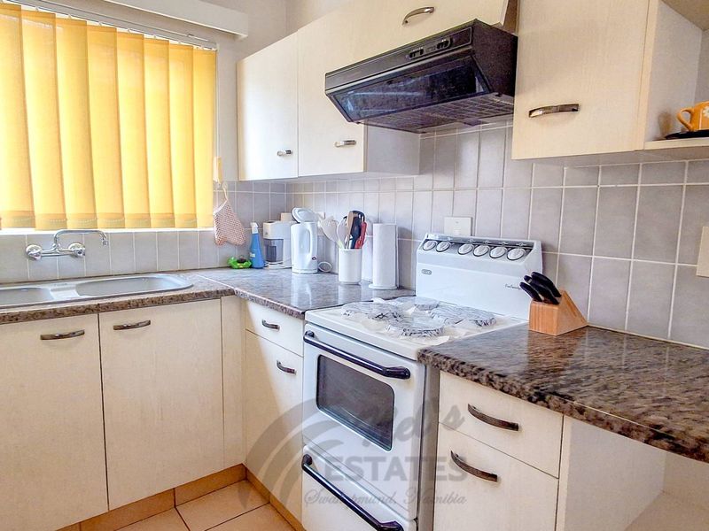 Perfect Lock & Go Furnished Townhouse For Sale in Vineta, Swakopmund - Photo 9