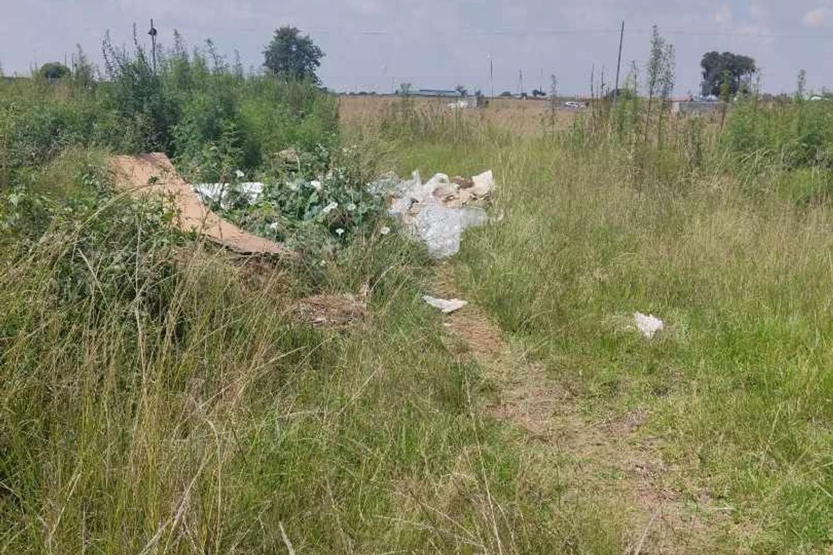 VACANT LAND FOR SALE IN GELUKSDAL - Photo 2