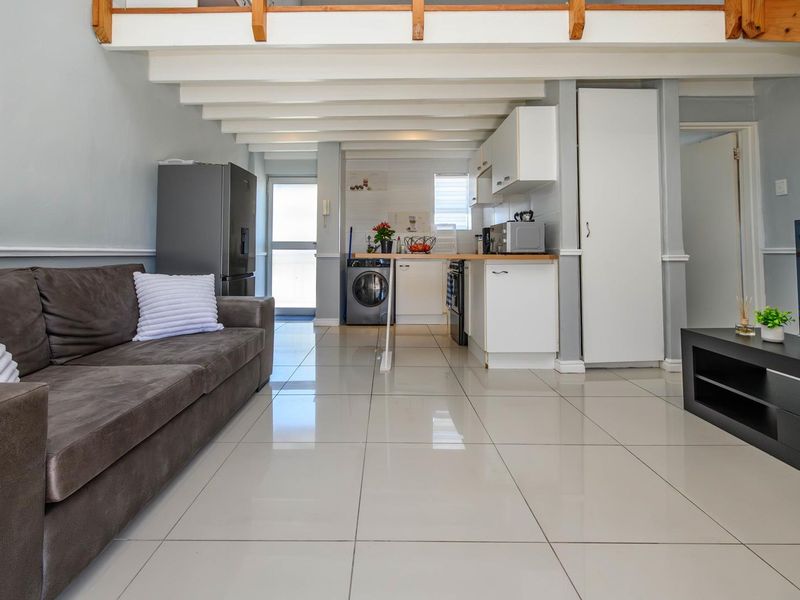 Humewood Loft for Sale - R620 000 - Photo 10
