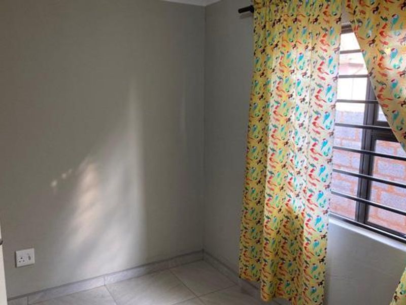 House for sale in Dawn City - Photo 9