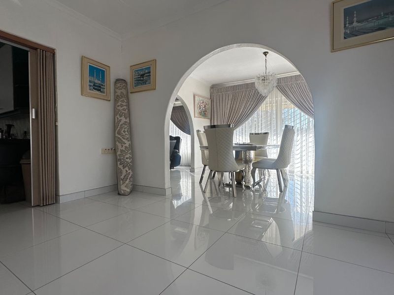 "A Dream Home for Your Family – and a Profitable Business Opportunity in One!" - Photo 4