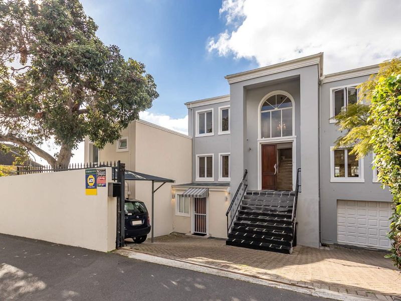 An Elevated Lifestyle in Claremont Upper - Photo 2