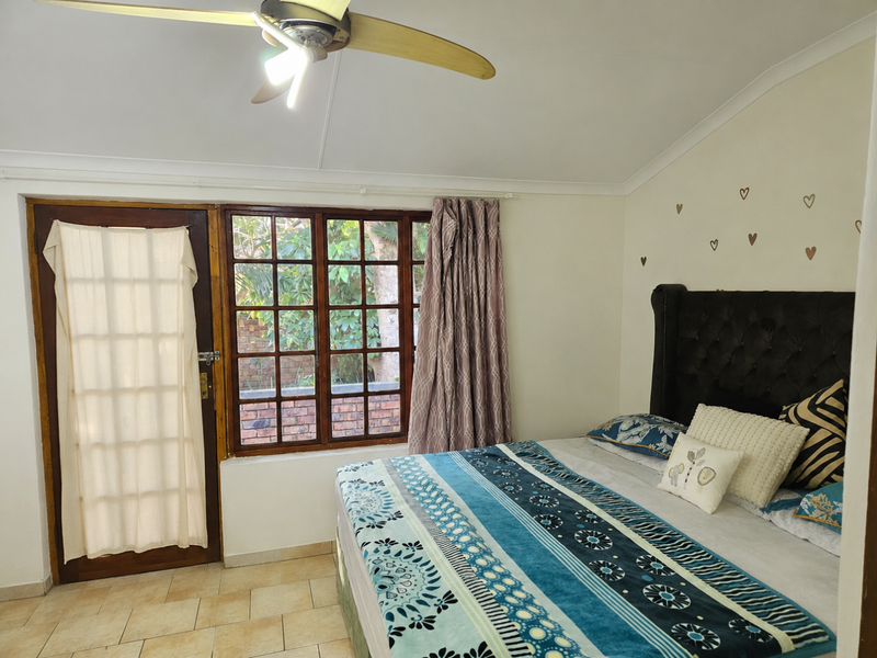 2-Bedroom Apartment in the Heart of St Lucia Estuary – iSimangaliso Wetlands Park. - Photo 8
