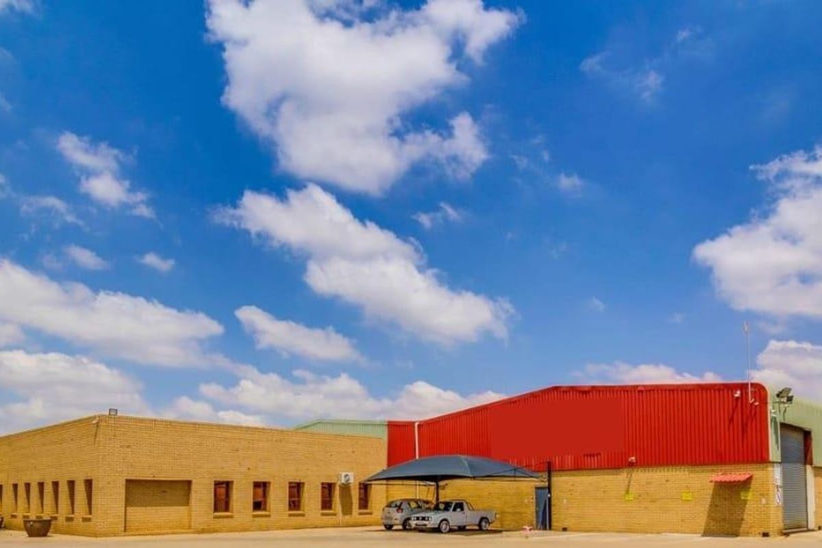 6 972m2 Hughes Boksburg Warehouse To Let - Photo 4