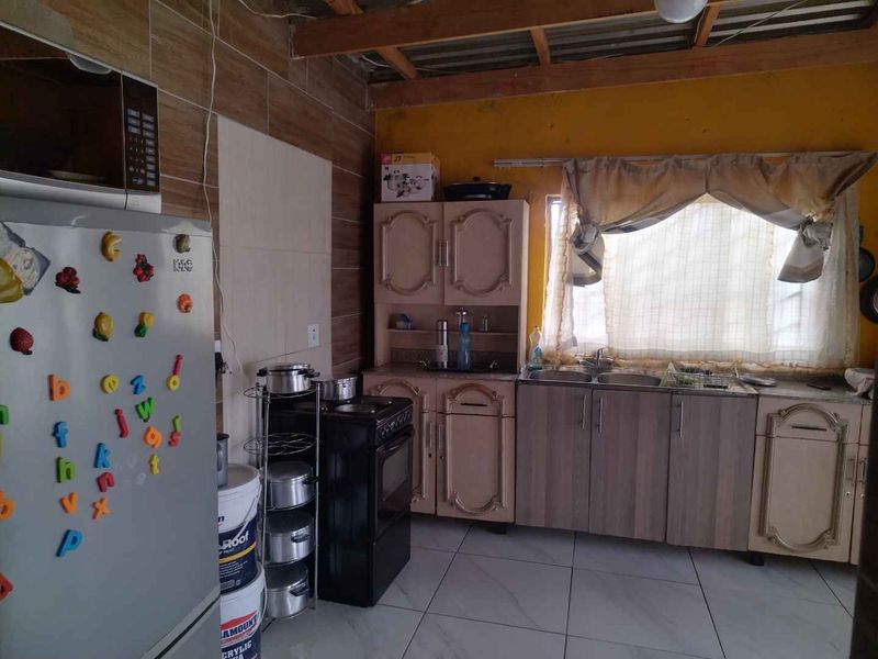 1 bedroom house for sale in Soshanguve South - Photo 5