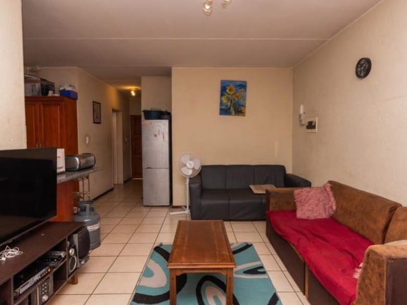 2 Bedroom Apartment for Sale in Pebble Falls - Photo 6