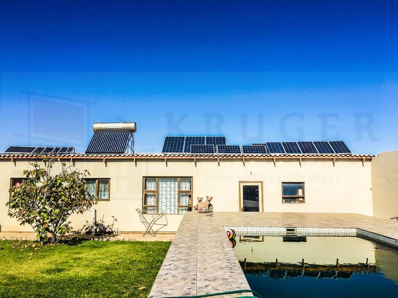 STUNNING MOON-VALLEY VIEWS - Photo 3