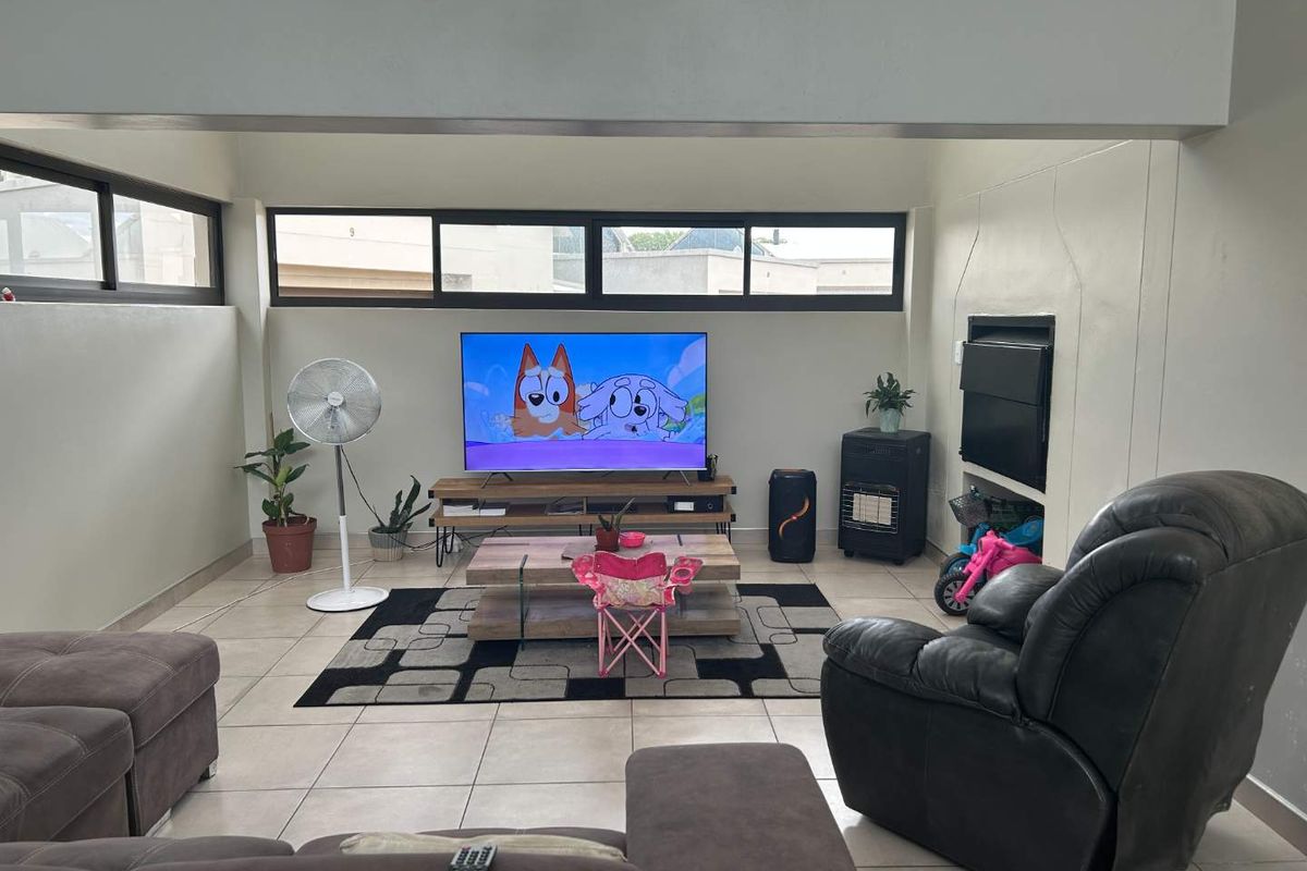 3 Bedroom Townhouse in Omeya Golf Estate - Photo 2