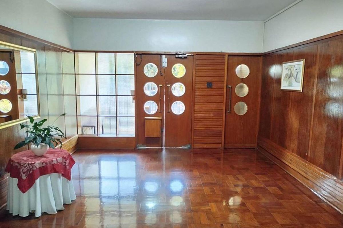 Prime Musgrave - Spacious 87 sqm 1.5 Bedroom Apartment for sale in a Well-Maintain complex! - Photo 2