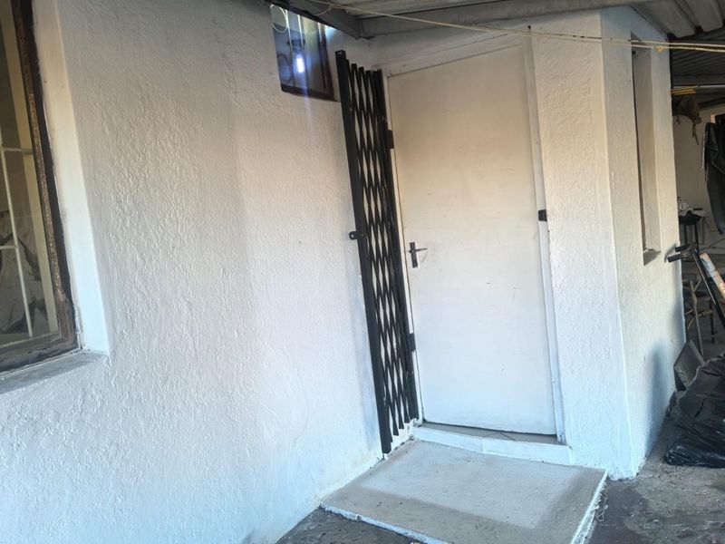 One-Bedroom Rental in Bayview, Chatsworth - Practical Living - Photo 9