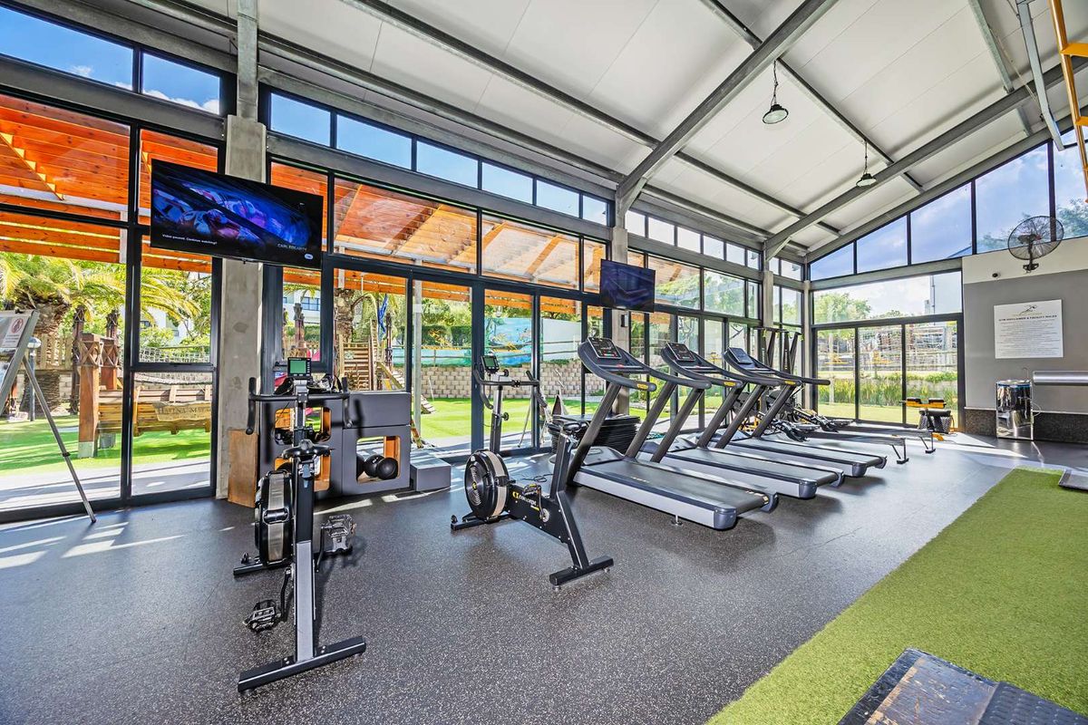 Ground-Floor 3 Bedroom Apartment in De Zicht Lifestyle Estate | Modern Living in a Secure Lifestyle Estate - Photo 4