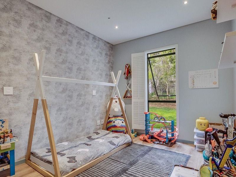 Garden Oasis - Photo 6