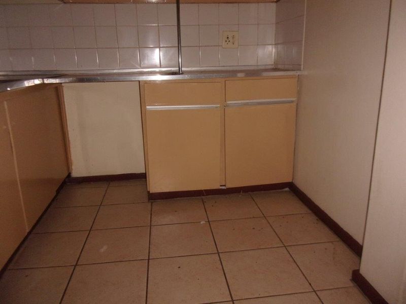 1 BEDROOM FLAT TO RENT IN PRETORIA NORTH - Photo 2